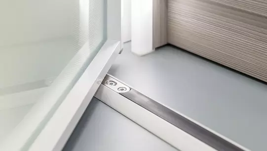 magnetic-sealing-for-folding-doors